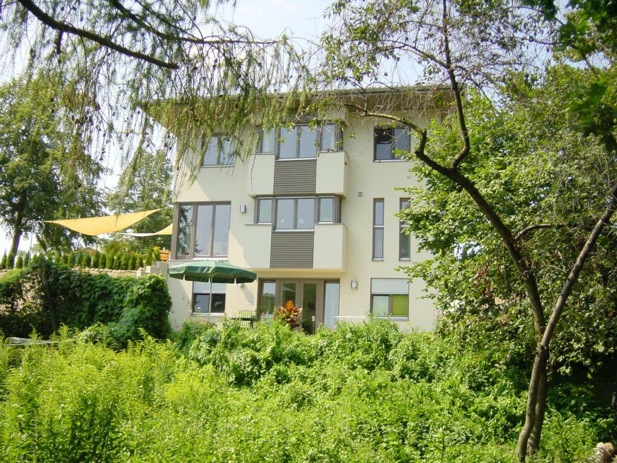Villa Am Weinberg Waren  Bagian luar foto